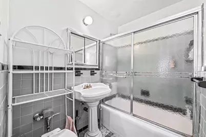 3131 Grand Concourse #2J, Bronx, NY 10468 - Photo 25