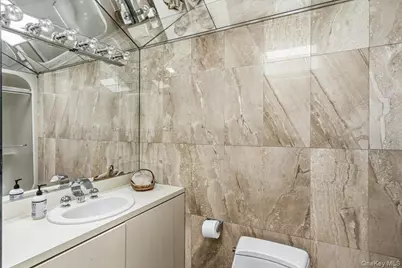 15470 Powells Cove Boulevard, Whitestone, NY 11357 - Photo 27