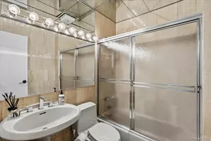 154-70 Powells Cove Blvd, Whitestone, NY 11357 - Photo 15
