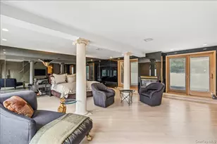 154-70 Powells Cove Blvd, Whitestone, NY 11357 - Photo 23
