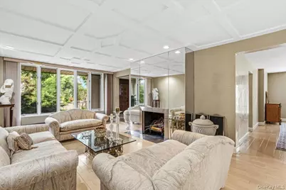 15470 Powells Cove Boulevard, Whitestone, NY 11357 - Photo 7