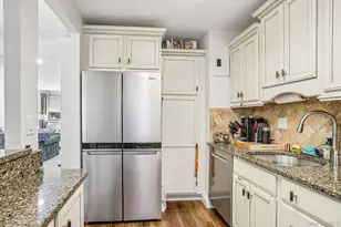 121 N Broadway, White Plains, NY 10603 - Photo 3