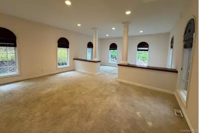 9 Kate Court, East Quogue, NY 11942 - Photo 11