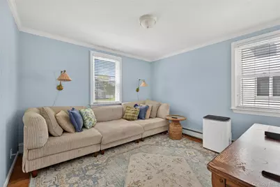 27 Spruce Street, Islip, NY 11751 - Photo 9