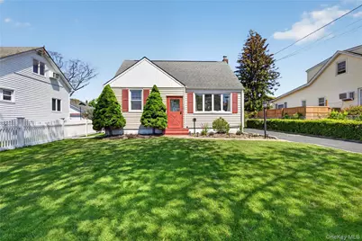 27 Spruce Street, Islip, NY 11751 - Photo 27