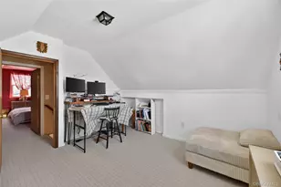27 Spruce St, Islip, NY 11751 - Photo 23