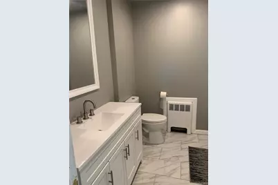 402 Leslie Lane, Uniondale, NY 11553 - Photo 17