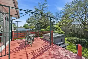 2708 Gull Ave, Medford, NY 11763 - Photo 31