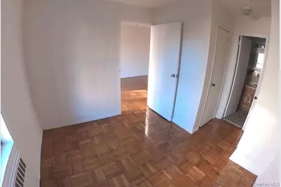 [Address not provided], Flushing, NY 11355 - Photo 13
