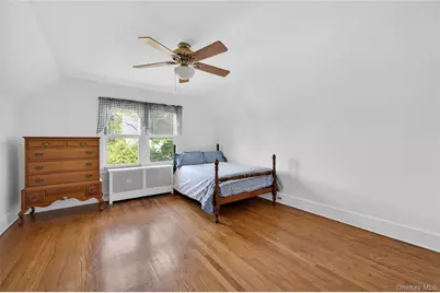 114 New Hyde Park Road, Garden City, NY 11530 - Photo 17