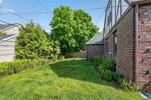 114 New Hyde Park Rd, Garden City, NY 11530 - Photo 25