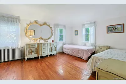 352 Fort Washington Avenue, Hawthorne, NY 10532 - Photo 21