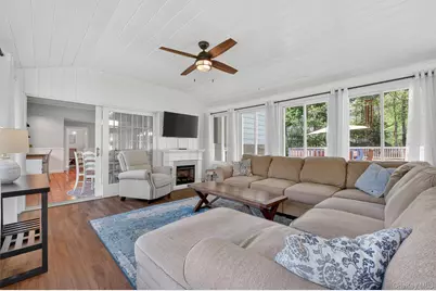 7 Ridgewood Terrace, Poughkeepsie, NY 12603 - Photo 11