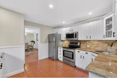 7 Ridgewood Terrace, Poughkeepsie, NY 12603 - Photo 7