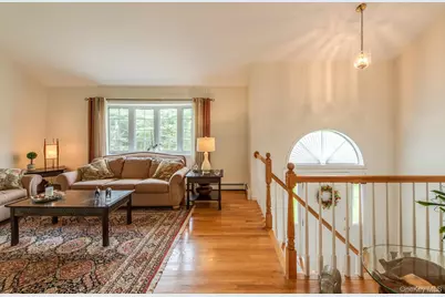 17 Verplanck Avenue, Hopewell Junction, NY 12533 - Photo 7