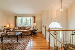 17 Verplanck Ave, Hopewell Junction, NY 12533 - Photo 7