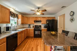 17 Verplanck Ave, Hopewell Junction, NY 12533 - Photo 15