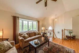 17 Verplanck Ave, Hopewell Junction, NY 12533 - Photo 9