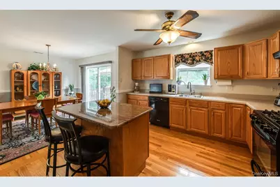 17 Verplanck Avenue, Hopewell Junction, NY 12533 - Photo 17