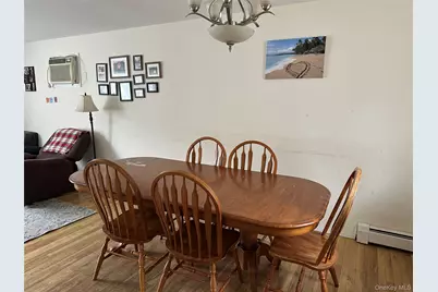 43 Vanderbilt Avenue, Saint James, NY 11780 - Photo 5