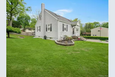 16 Will Rogers Lane, Nanuet, NY 10954 - Photo 5