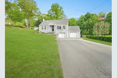 16 Will Rogers Lane, Nanuet, NY 10954 - Photo 1