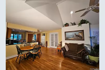 10 Phyllis Road, Mastic Beach, NY 11951 - Photo 5
