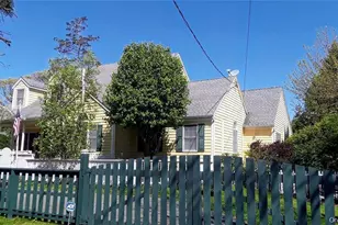 10 Phyllis Rd, Mastic Beach, NY 11951 - Photo 15