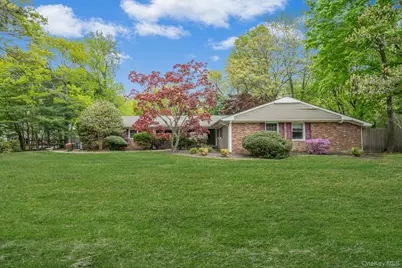 35 Pembrook Drive, Stony Brook, NY 11790 - Photo 1
