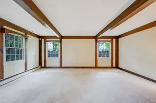 35 Pembrook Dr, Stony Brook, NY 11790 - Photo 5