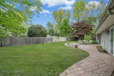 35 Pembrook Drive, Stony Brook, NY 11790 - Photo 25
