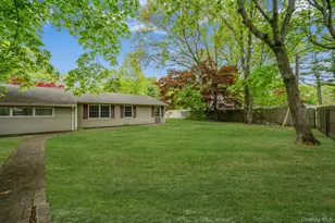 35 Pembrook Dr, Stony Brook, NY 11790 - Photo 23