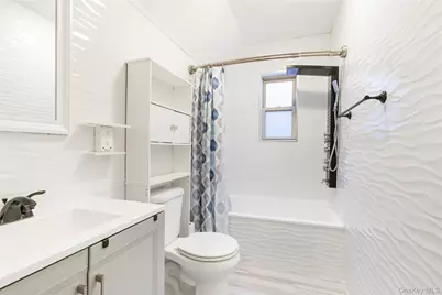 1830 Yates Avenue, Bronx, NY 10461 - Photo 11
