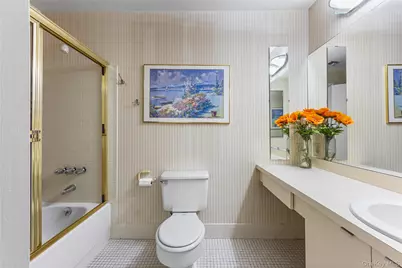 99 S Park Avenue #28, Rockville Centre, NY 11570 - Photo 11