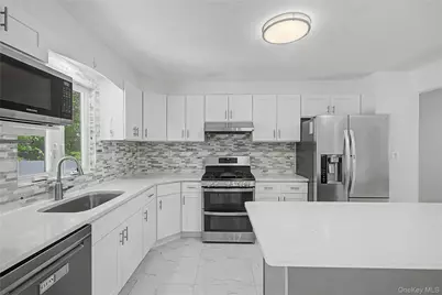 330 Convent Road, Blauvelt, NY 10913 - Photo 7