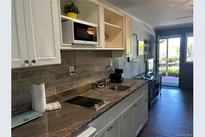 2136 Montauk #120, Amagansett, NY 11930 - Photo 5