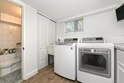3697 Regent Lane, Wantagh, NY 11793 - Photo 31