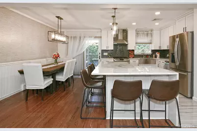 3697 Regent Lane, Wantagh, NY 11793 - Photo 9
