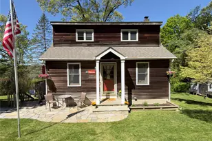 21 Birch Dr, Mahopac, NY 10541 - Photo 3