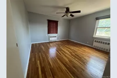 375 Cochran Place #2, Valley Stream, NY 11581 - Photo 11