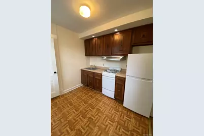 50 N Main Street #Apt 4, Pearl River, NY 10965 - Photo 3