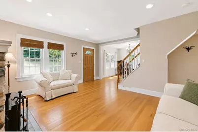 2915 Hyatt Street, Yorktown Heights, NY 10598 - Photo 5