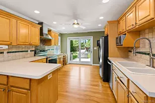 2915 Hyatt St, Yorktown Heights, NY 10598 - Photo 9