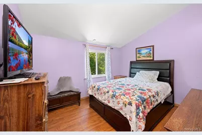 84 Long Pond Lane, New York, NY 10304 - Photo 17