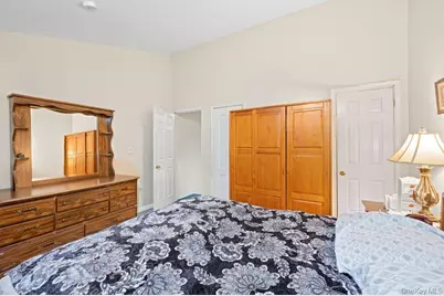 84 Long Pond Lane, New York, NY 10304 - Photo 23