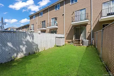 84 Long Pond Lane, New York, NY 10304 - Photo 27