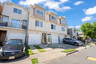 84 Long Pond Ln, New York, NY 10304 - Photo 3