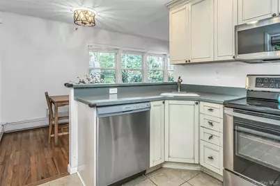 10 Minetta Court, Huntington, NY 11743 - Photo 7