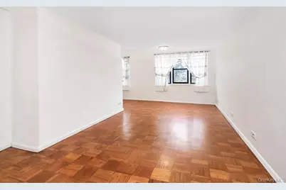 1874 Pelham Parkway S #2P, Bronx, NY 10461 - Photo 5