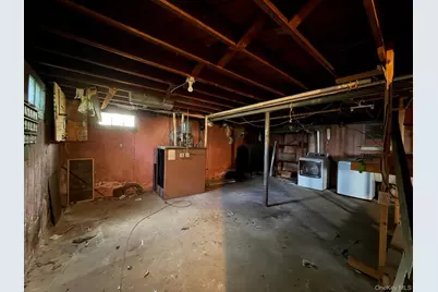 181 Covert Avenue, Elmont, NY 11003 - Photo 13